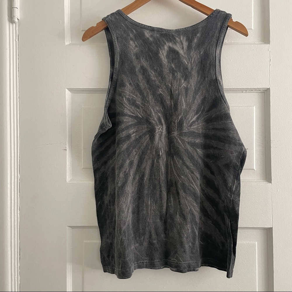 🌴 Seaside Heights Faded Black Tie Dye Turtle Tank Top - Picture 3 of 3
